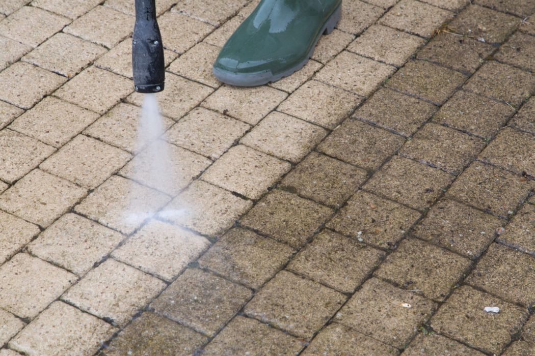 High Pressure Cleaning - 07 - Rensfliser - Rensfliser